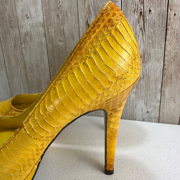 Lauren Ralph Lauren Kailee Pumps Womens sz 7B Yellow Snakeskin Leather Stiletto - Picture 8 of 10